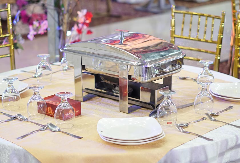 Table & Buffet