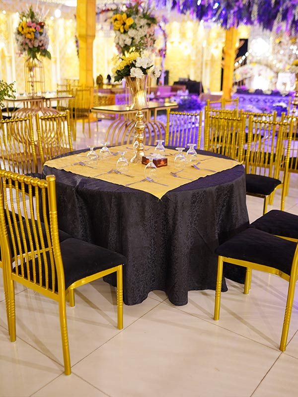 Table & Buffet